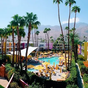 4* Отель The Saguaro